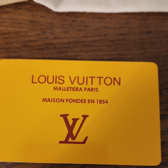 Louis Vuitton Gift Box Set - Picture 4 of 8
